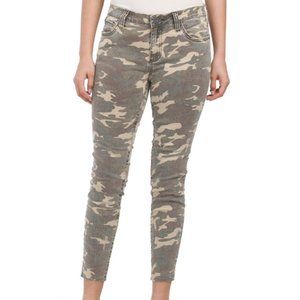 NTW KUT FROM THE KLOTH Connie Ankle Skinny Jeans With Raw Hem